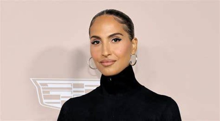 Snoh Aalegra Net Worth & Earnings (2024)